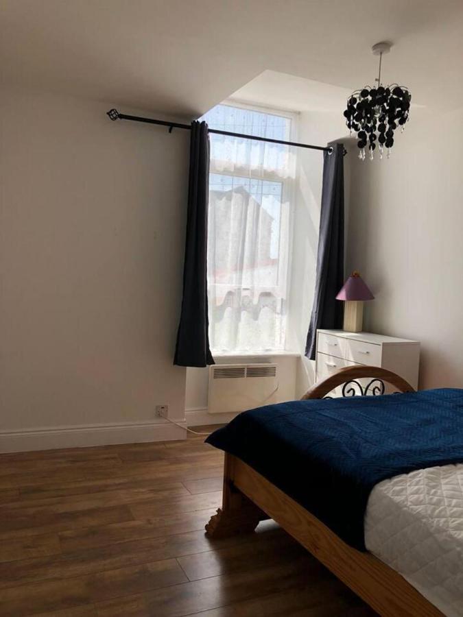 Beautiful 1-Bed Apartment In Cork Ngoại thất bức ảnh